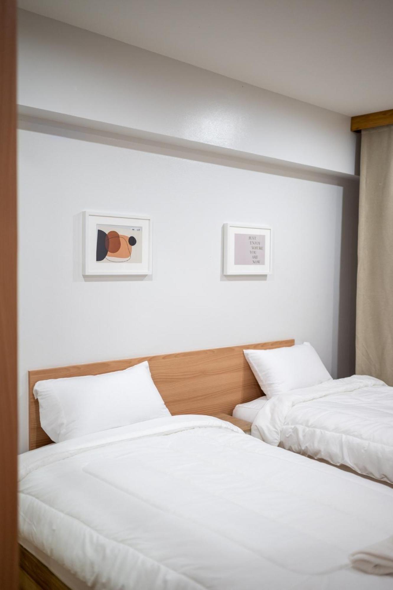 Creston Grand Hotel Suphan Buri Exterior photo