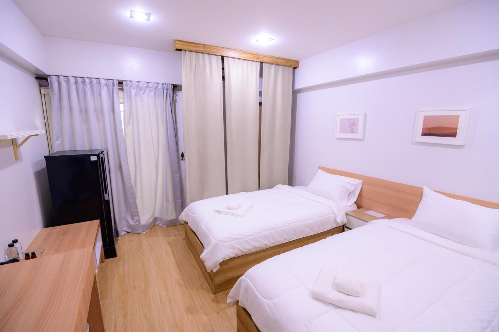 Creston Grand Hotel Suphan Buri Exterior photo